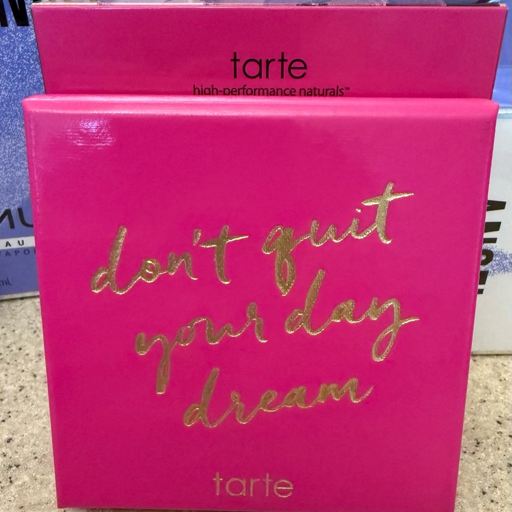 Tarte “Don’t Quit Your Day Dream” Double Duty Eyeshadow Palette ~ New